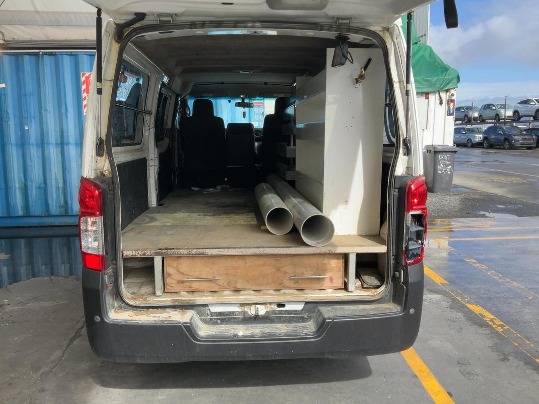 Photo '11' of Nissan Caravan Photo '11' of Nissan Caravan