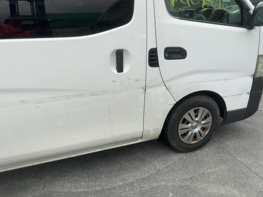Photo '10' of Nissan Caravan Photo '10' of Nissan Caravan
