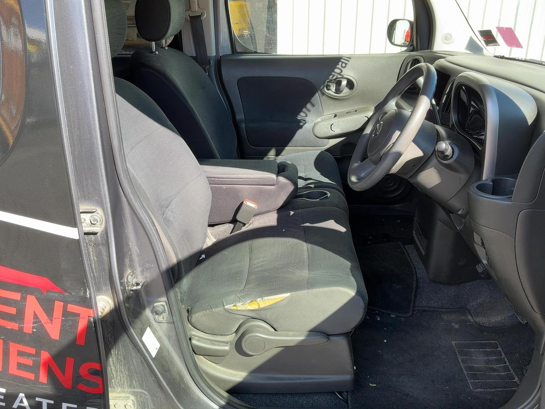 Photo '18' of Nissan Cube Photo '18' of Nissan Cube