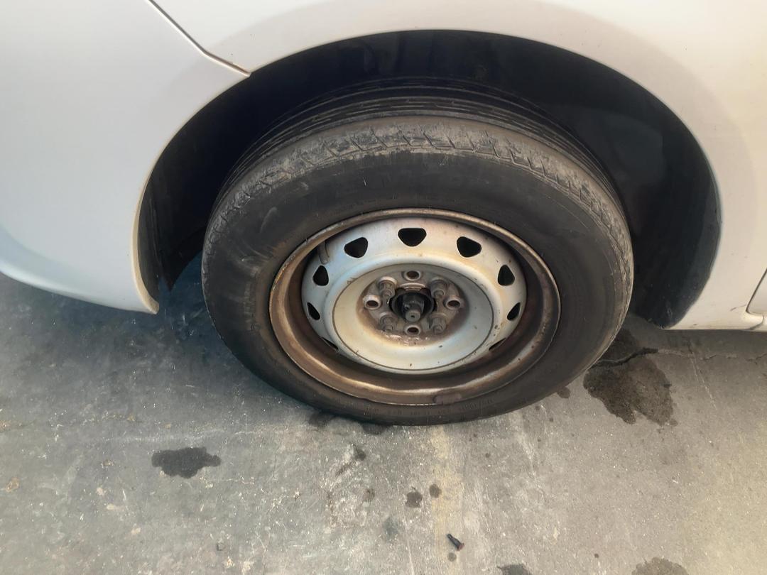 Photo '8' of Nissan Latio