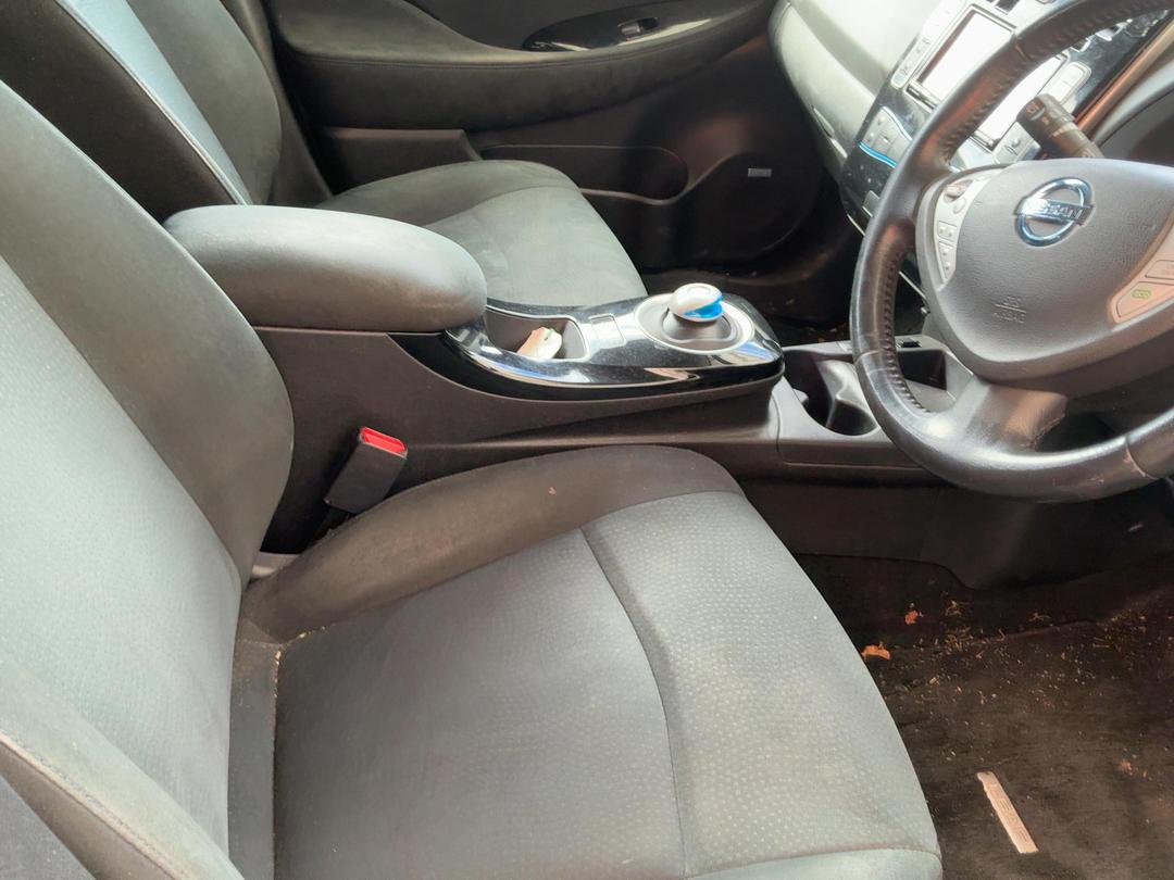 Photo '15' of Nissan Leaf