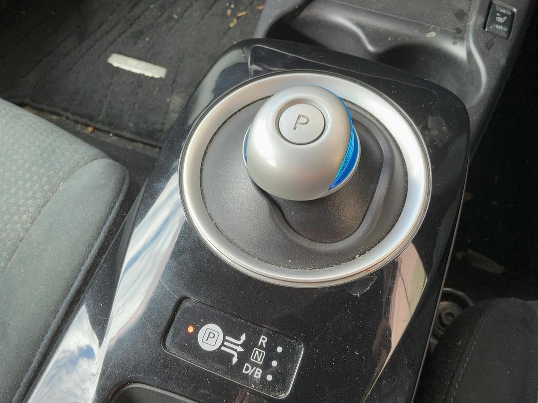 Photo '19' of Nissan Leaf