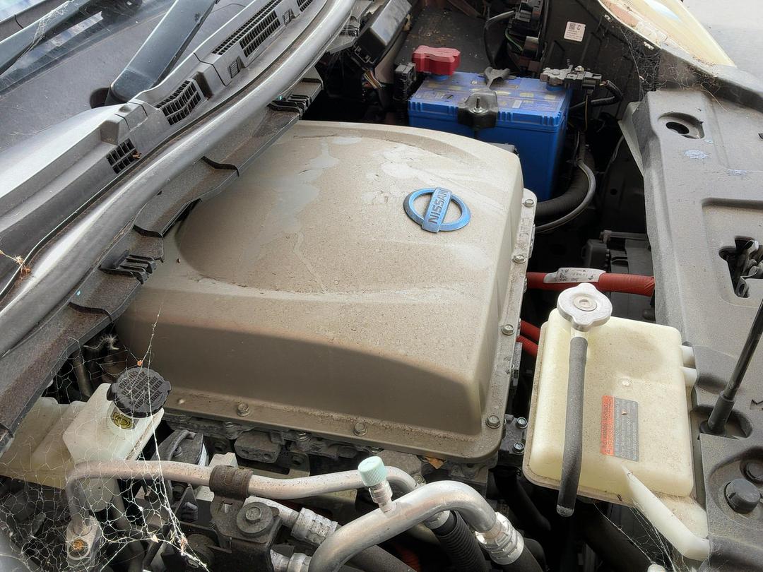 Photo '23' of Nissan Leaf