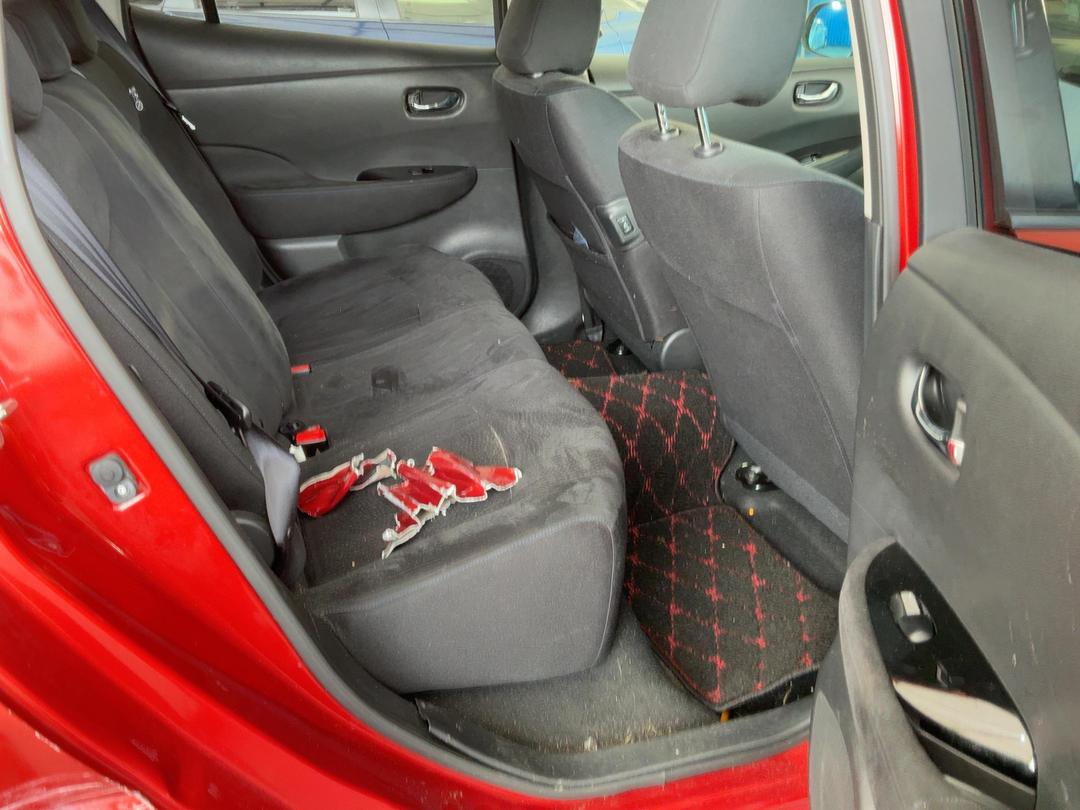 Photo '18' of Nissan Leaf Photo '18' of Nissan Leaf