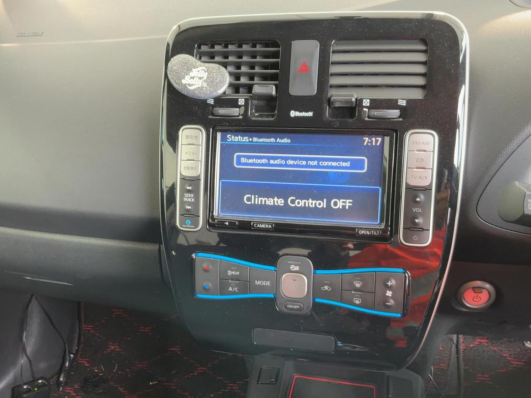 Photo '22' of Nissan Leaf Photo '22' of Nissan Leaf