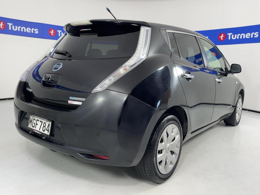 Photo '7' of Nissan Leaf