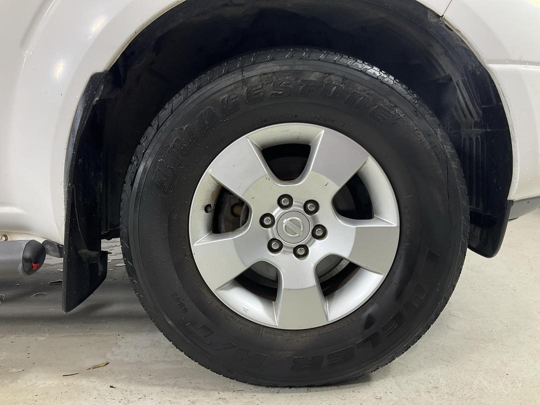 Photo '9' of Nissan Navara