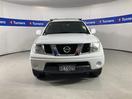 Thumbnail '2' of Nissan Navara