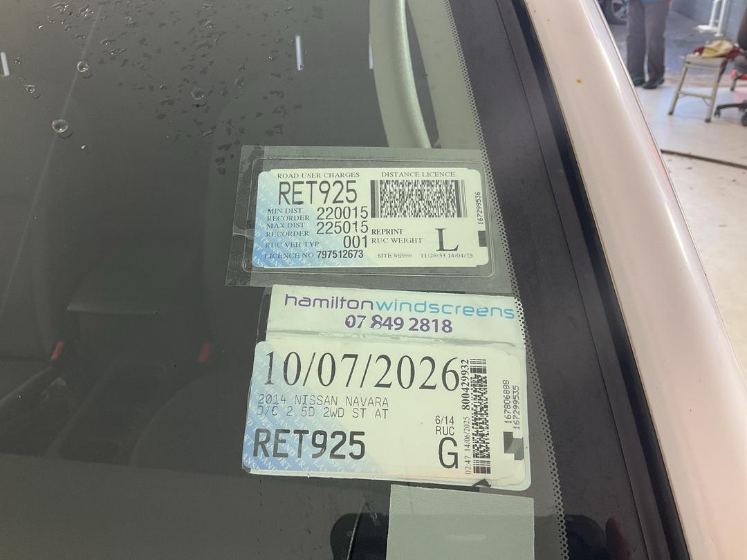 Photo '24' of Nissan Navara