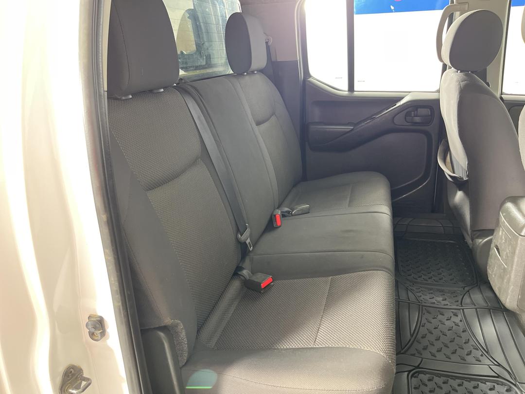 Photo '20' of Nissan Navara