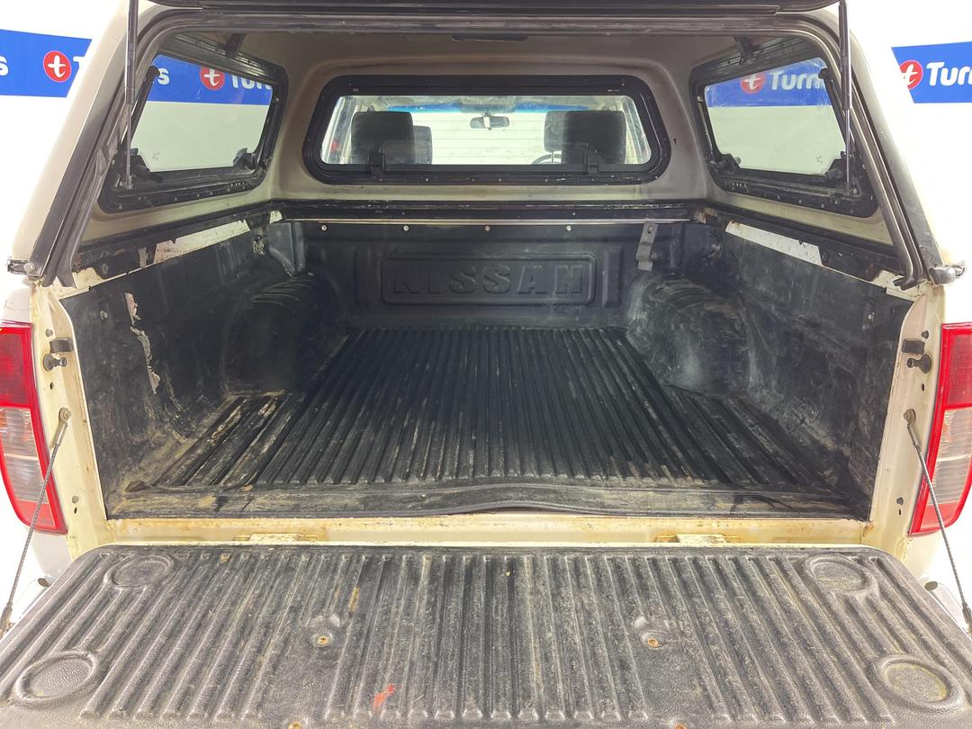 Photo '14' of Nissan Navara