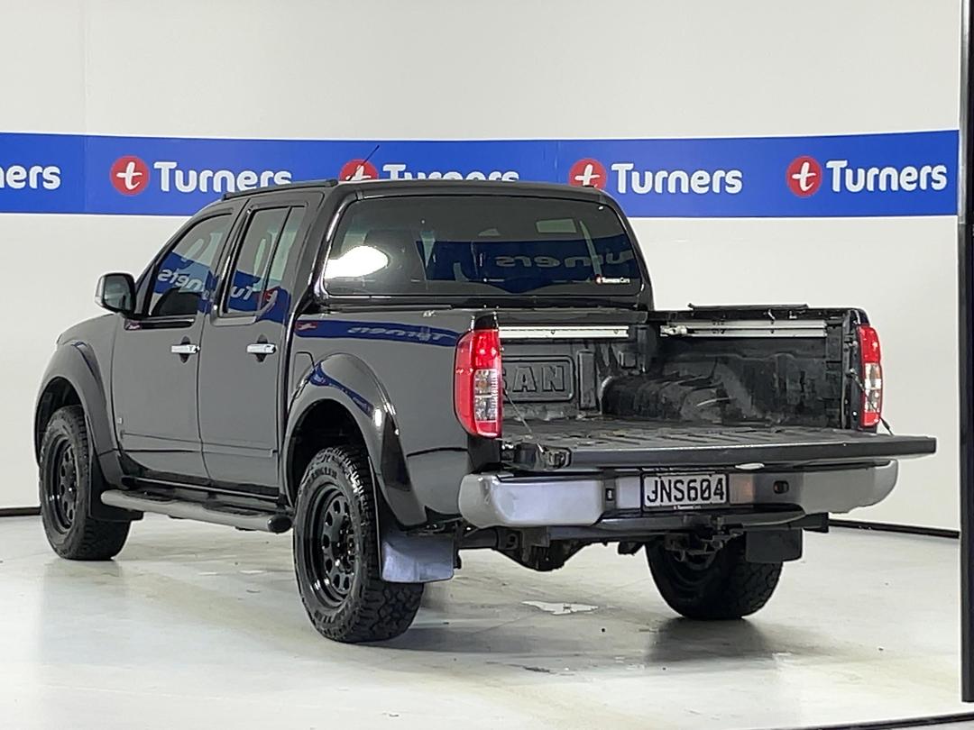 Photo '22' of Nissan Navara