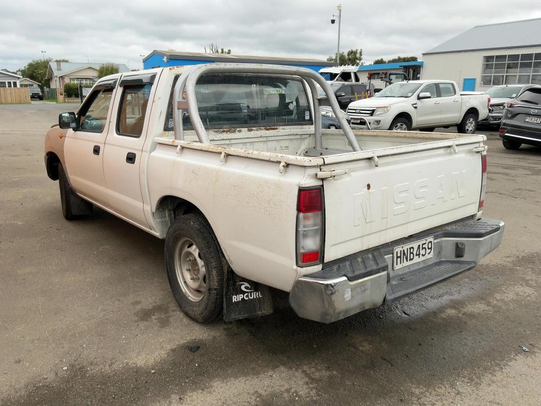 Photo '4' of Nissan Navara DX D/C