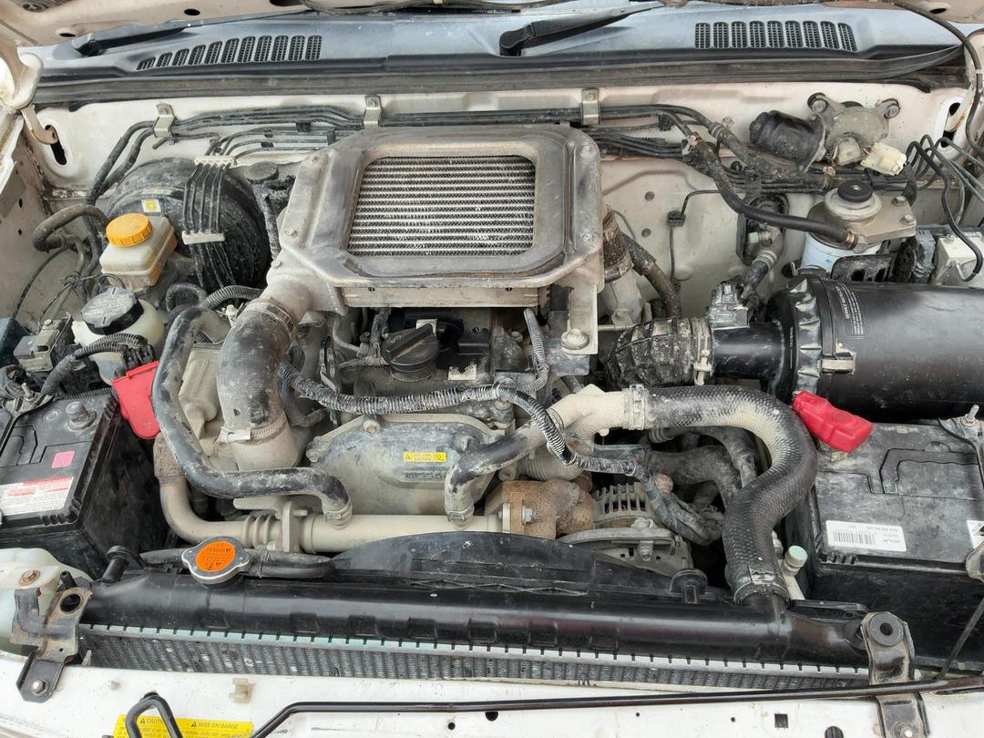 Photo '12' of Nissan Navara DX D/C