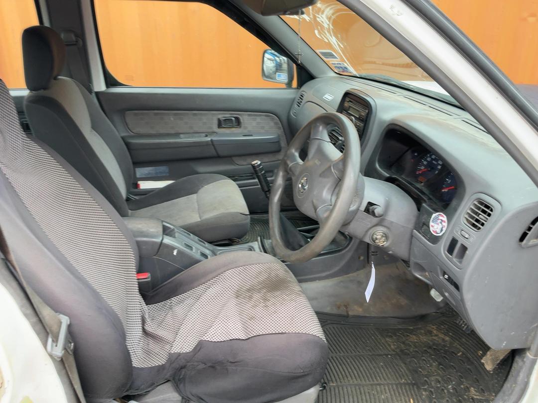 Photo '17' of Nissan Navara DX D/C