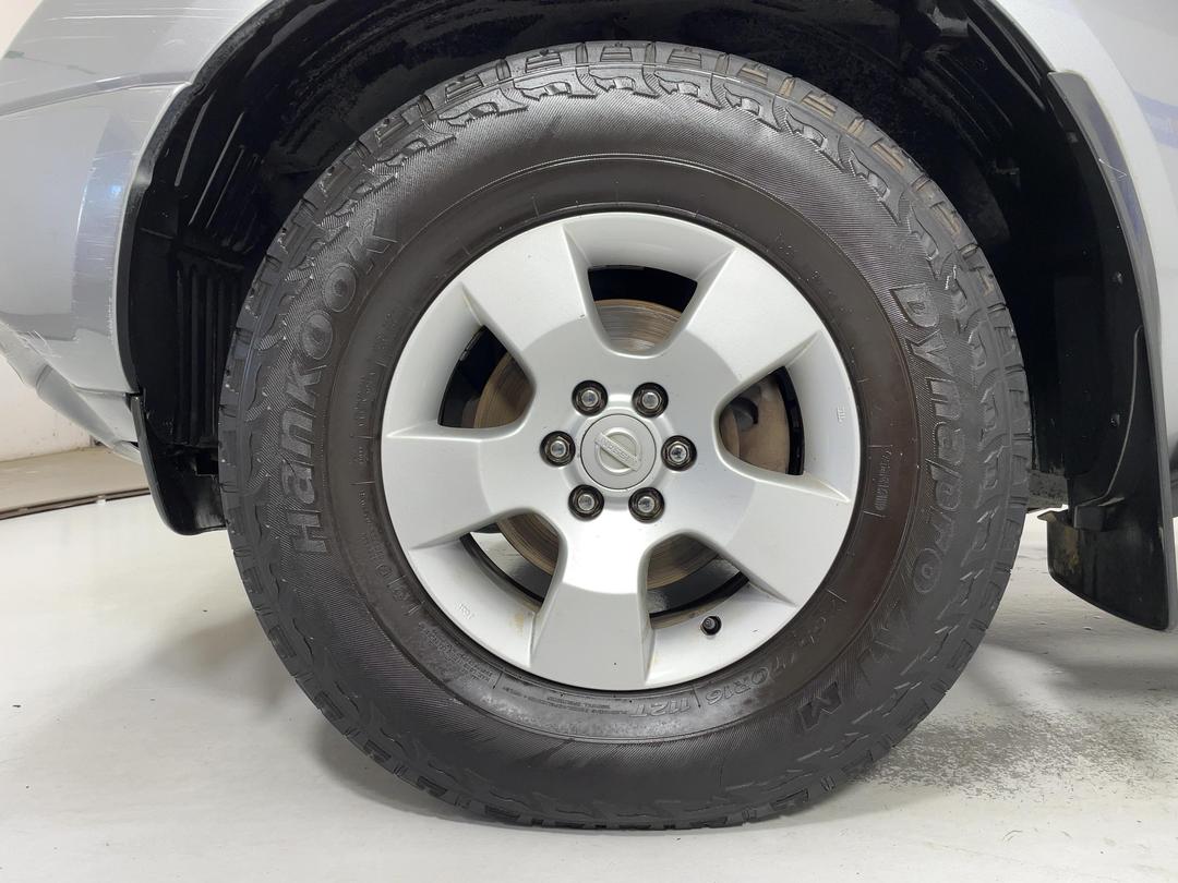 Photo '10' of Nissan Navara