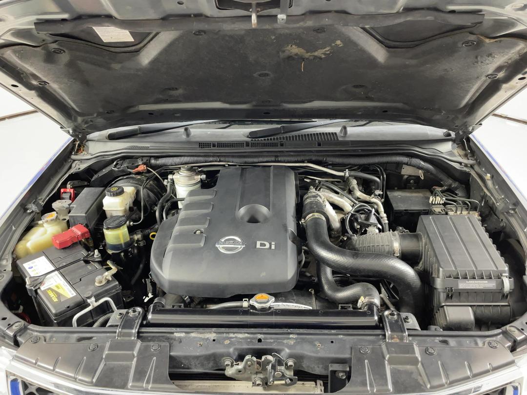 Photo '13' of Nissan Navara