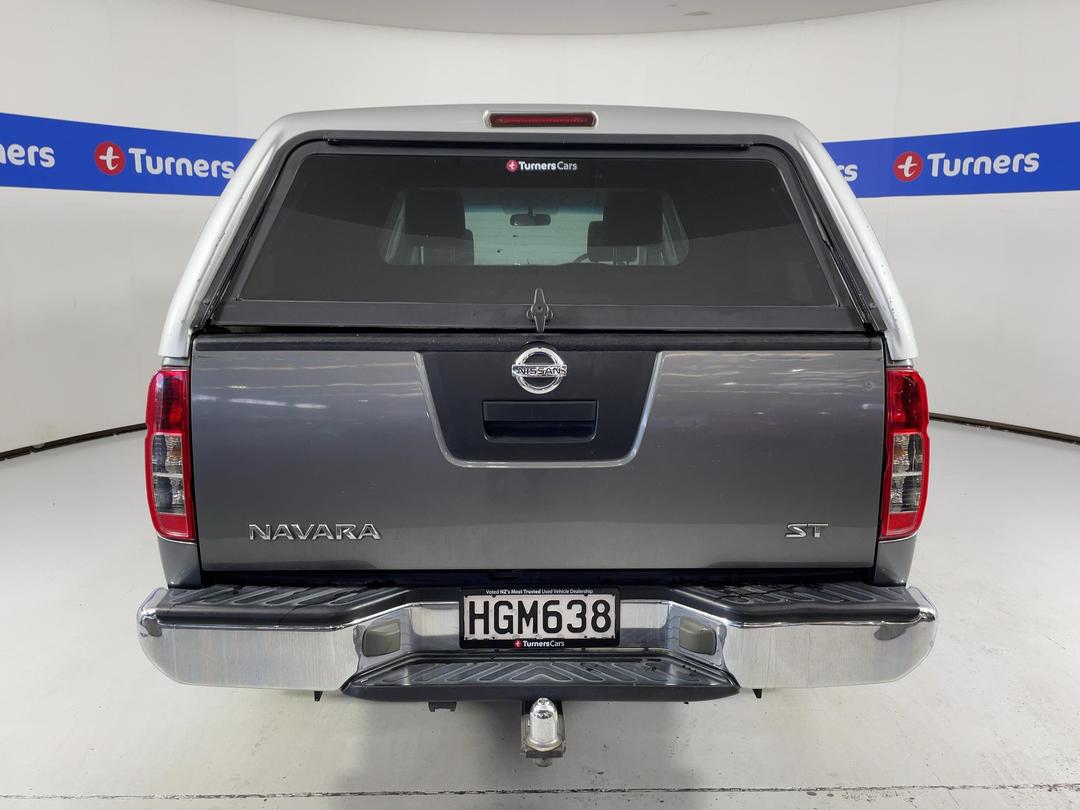 Photo '6' of Nissan Navara