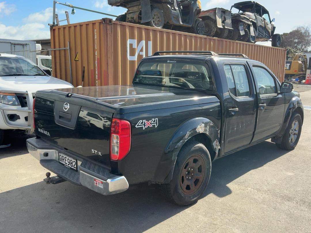 Photo '7' of Nissan Navara D/C ST-X Photo '7' of Nissan Navara D/C ST-X