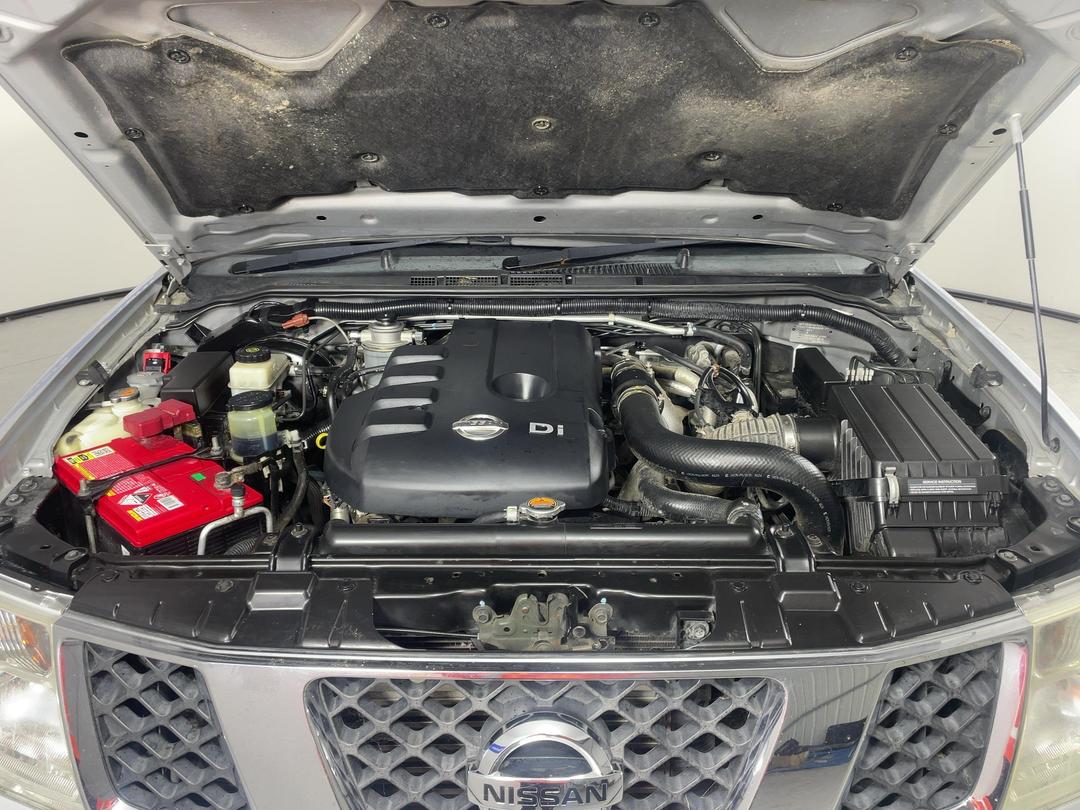 Photo '13' of Nissan Navara