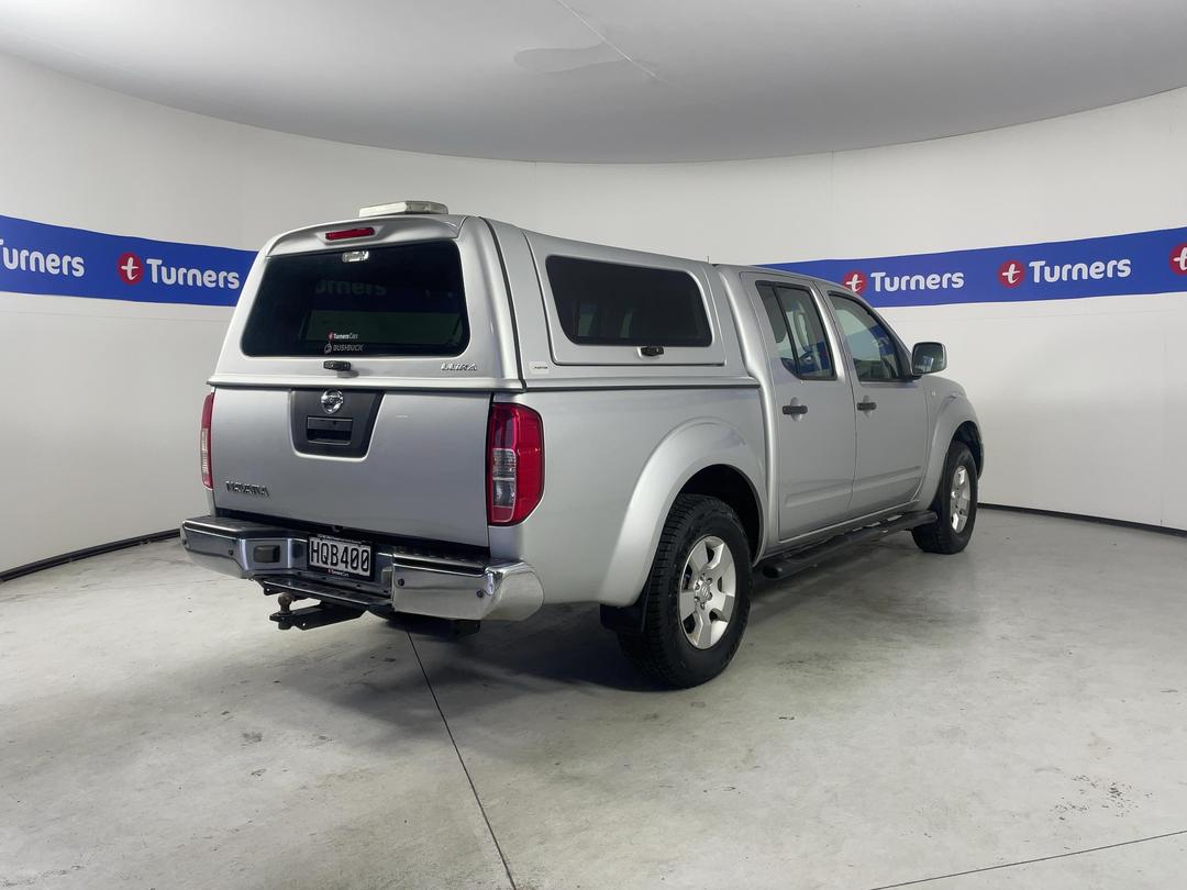 Photo '7' of Nissan Navara