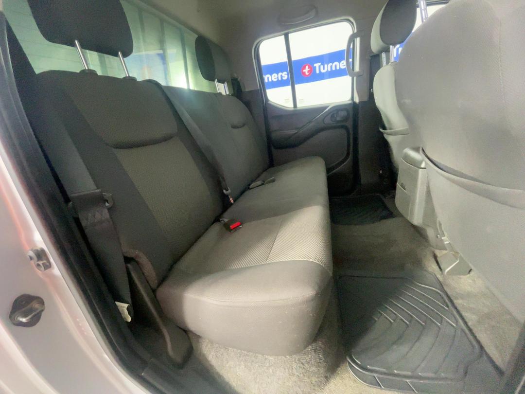 Photo '20' of Nissan Navara