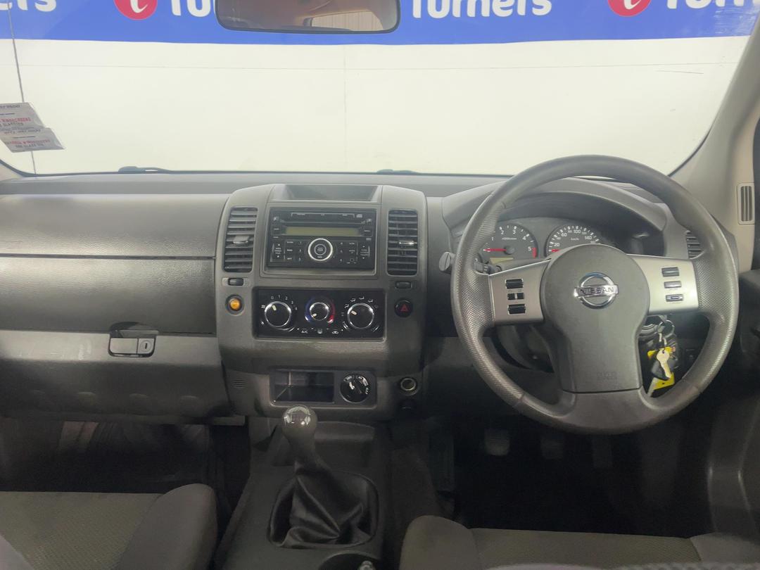 Photo '17' of Nissan Navara