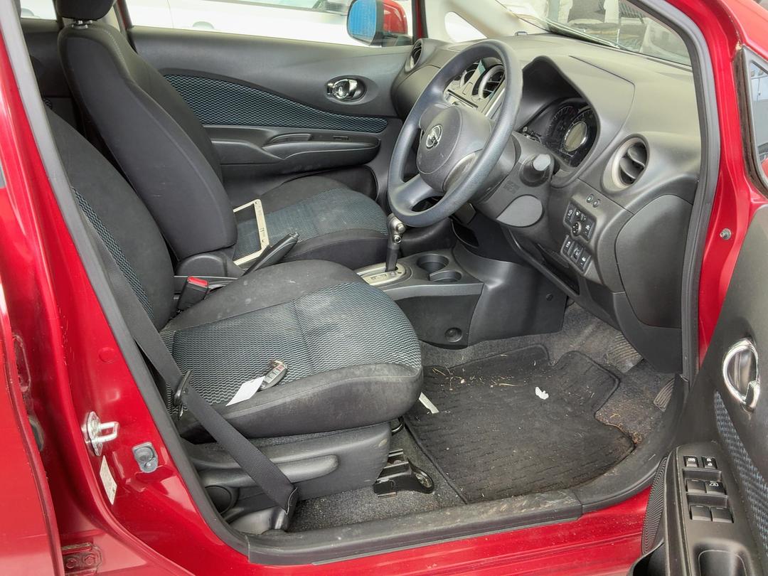 Photo '19' of Nissan Note Photo '19' of Nissan Note