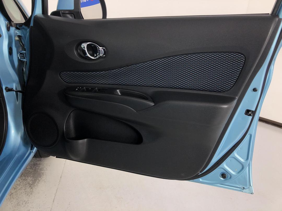 Photo '15' of Nissan Note