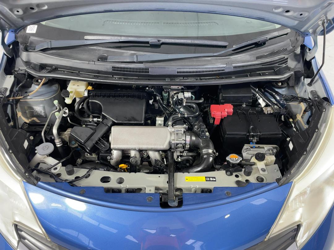Photo '13' of Nissan Note