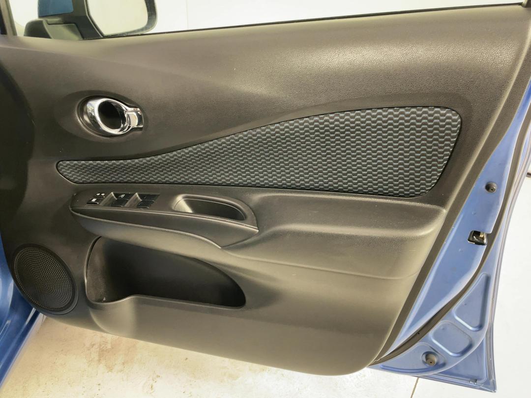 Photo '15' of Nissan Note