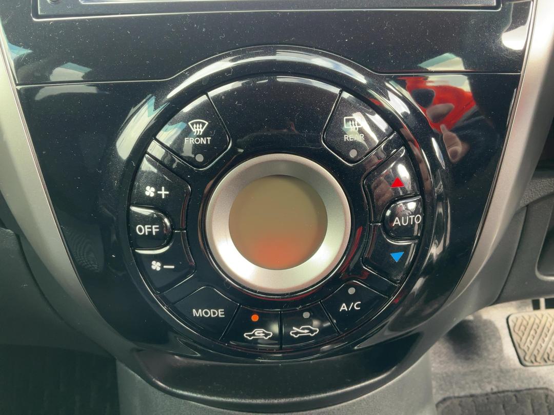 Photo '25' of Nissan Note