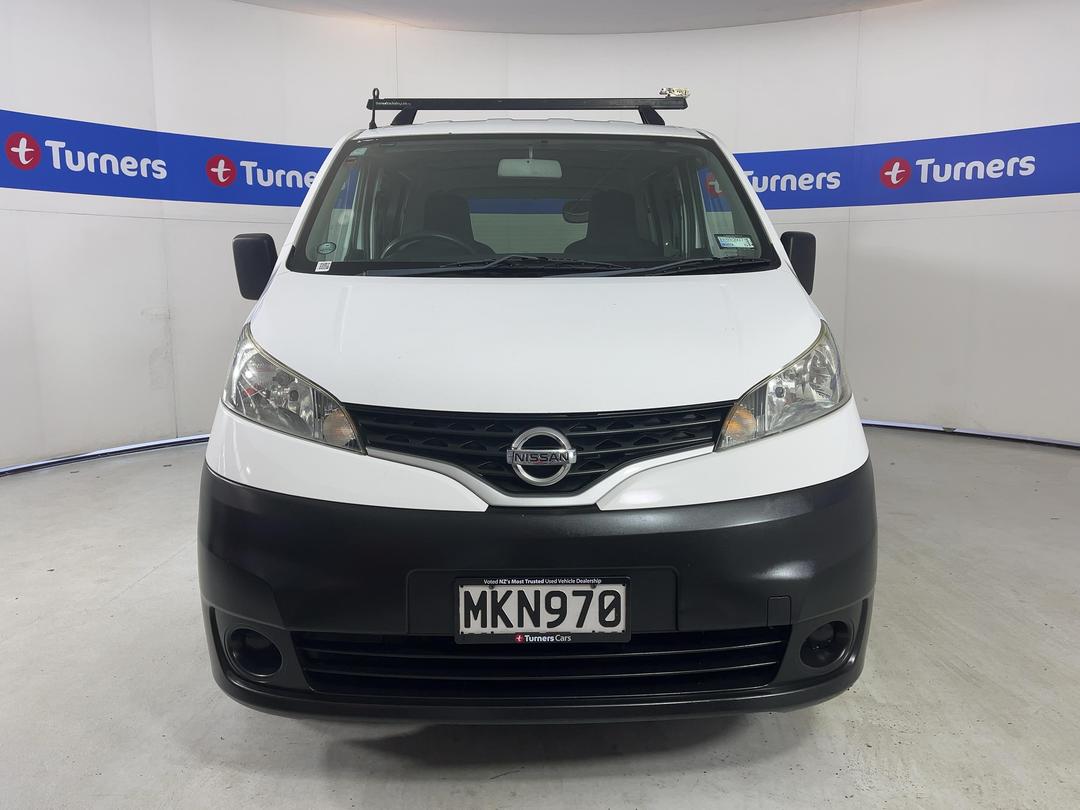 Photo '2' of Nissan NV200