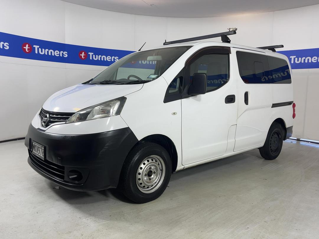 Photo '4' of Nissan NV200