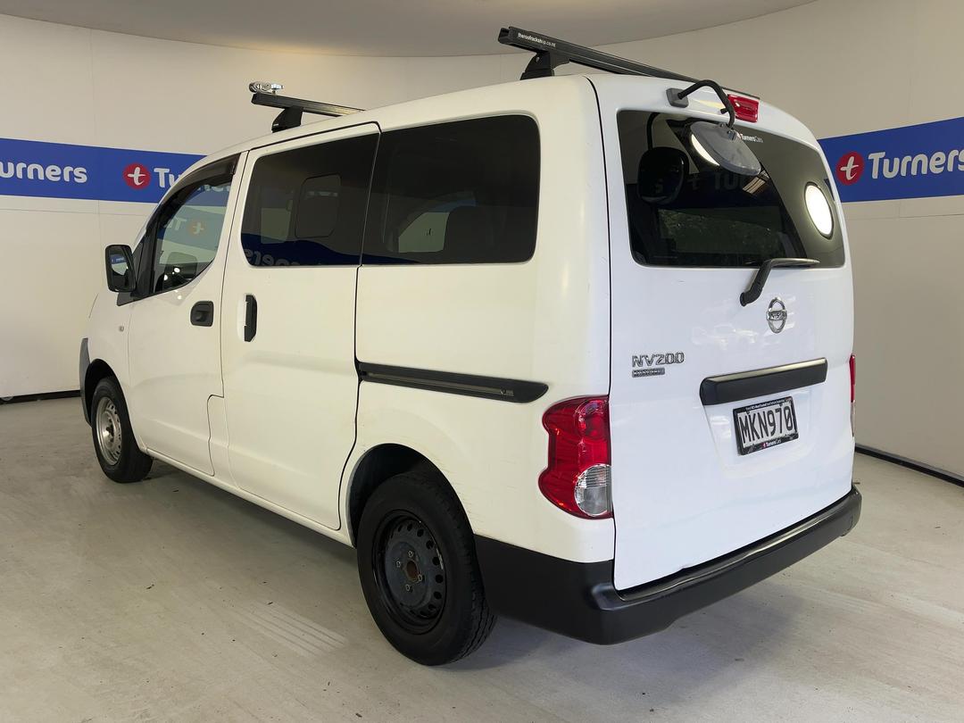 Photo '5' of Nissan NV200