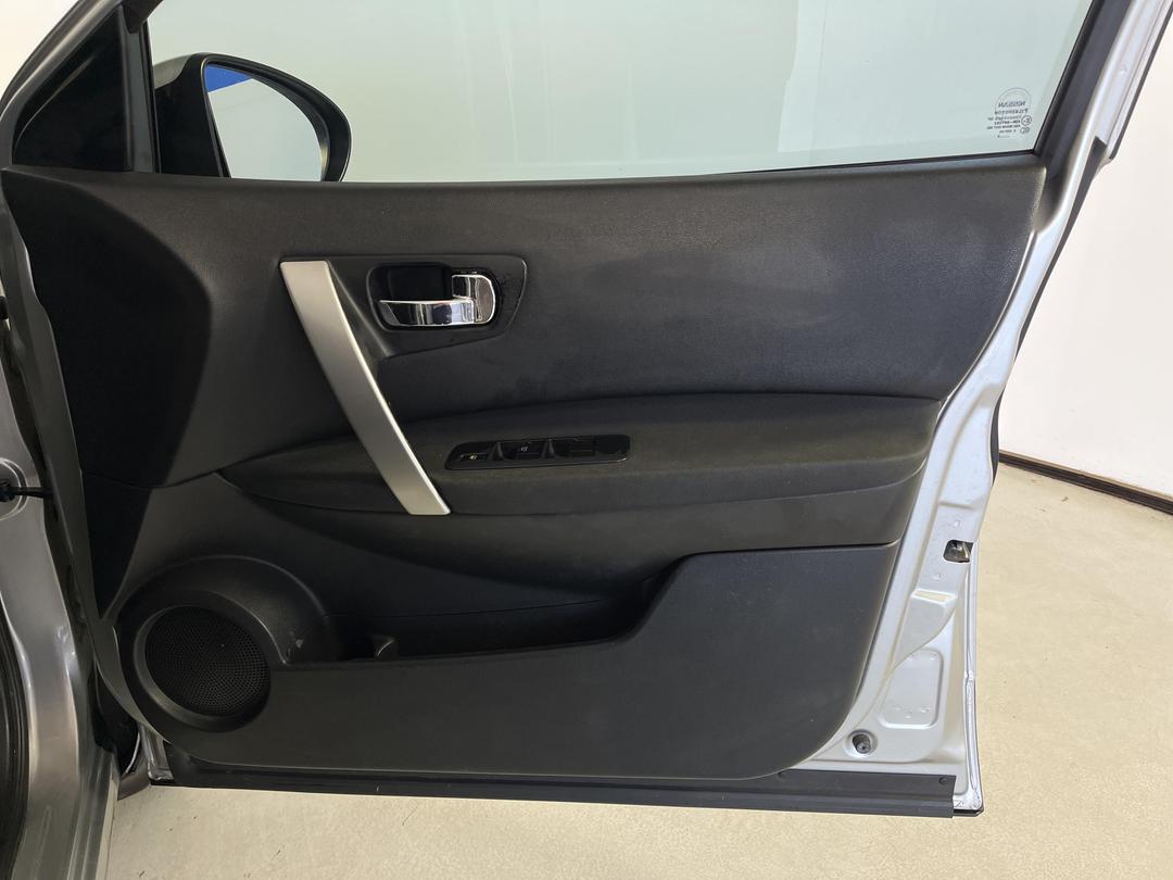 Photo '15' of Nissan Qashqai