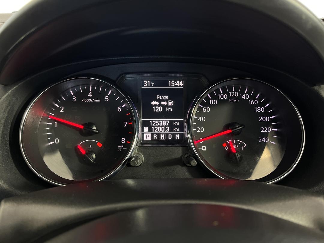 Photo '21' of Nissan Qashqai