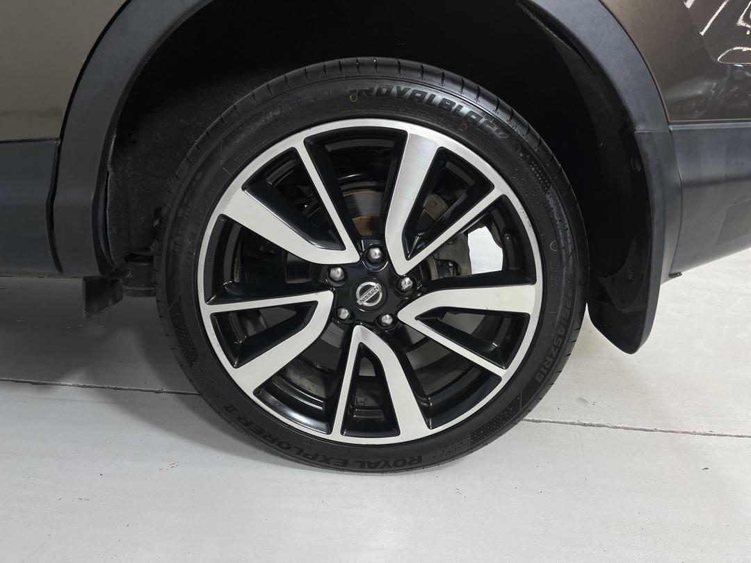 Photo '11' of Nissan Qashqai