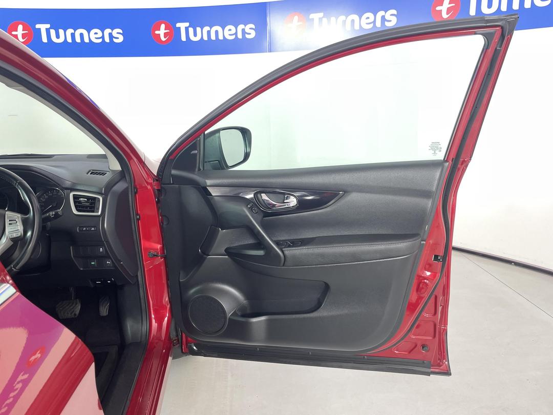 Photo '15' of Nissan Qashqai