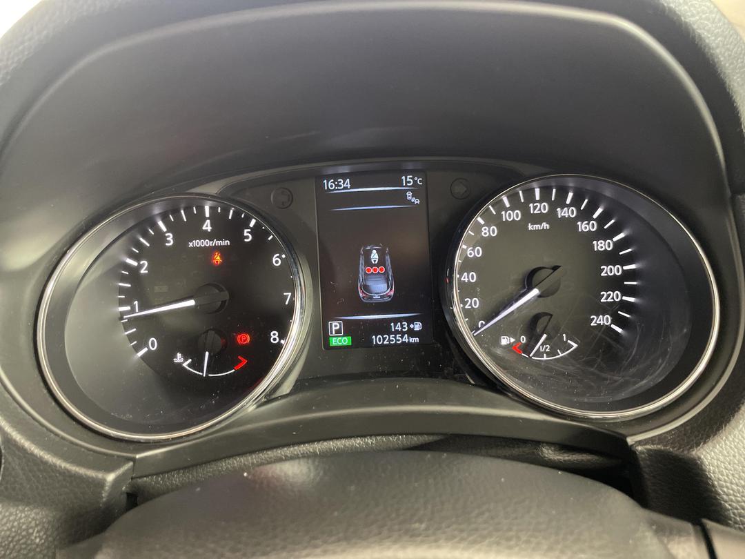 Photo '21' of Nissan Qashqai