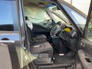 Thumbnail '10' of Nissan Serena