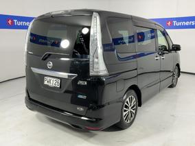 Photo '7' of Nissan Serena