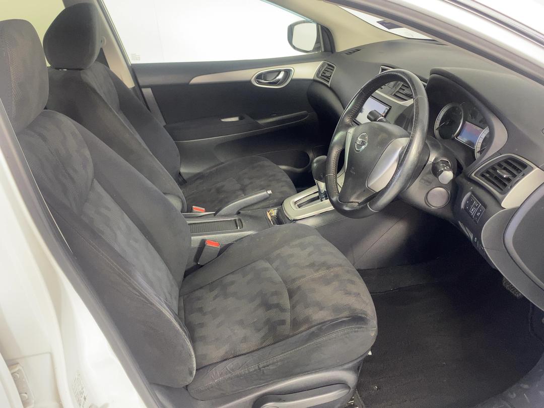 Photo '16' of Nissan Sylphy