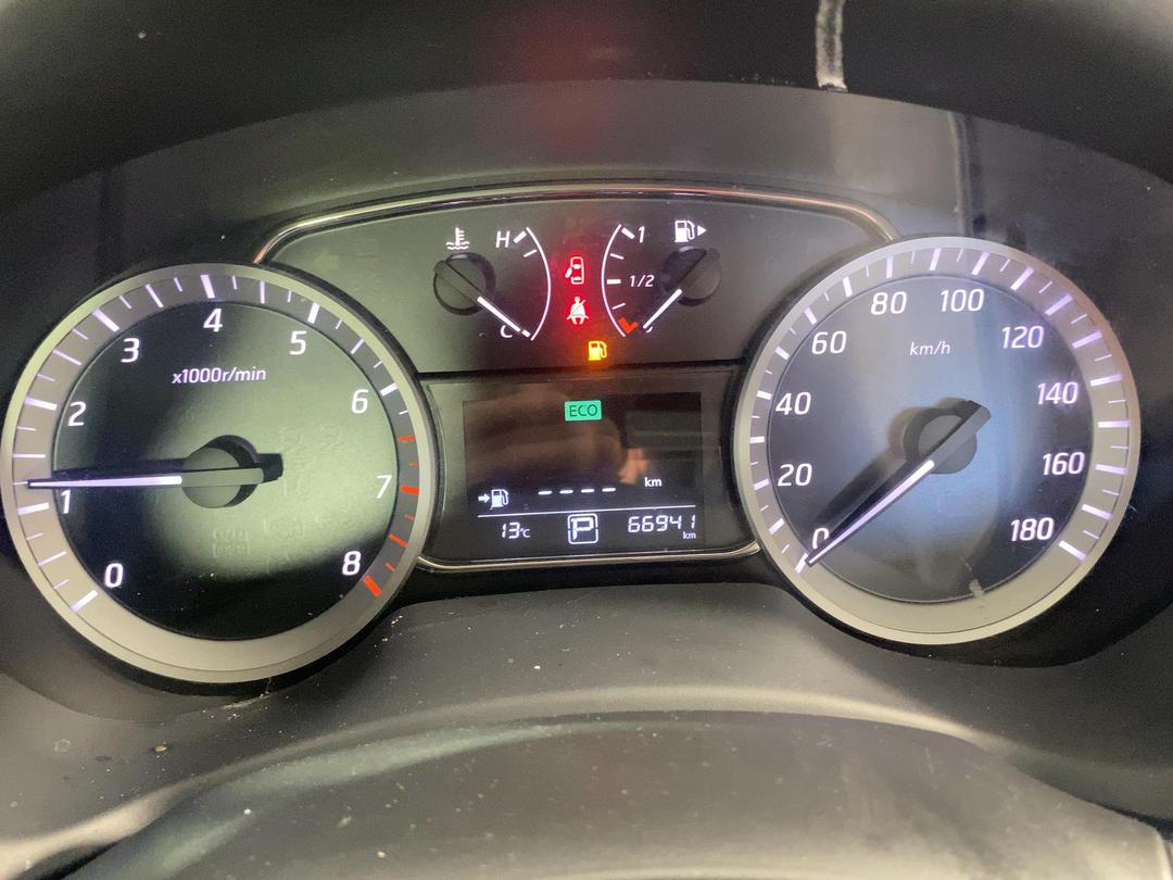 Photo '21' of Nissan Sylphy