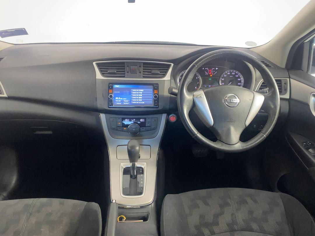 Photo '17' of Nissan Sylphy