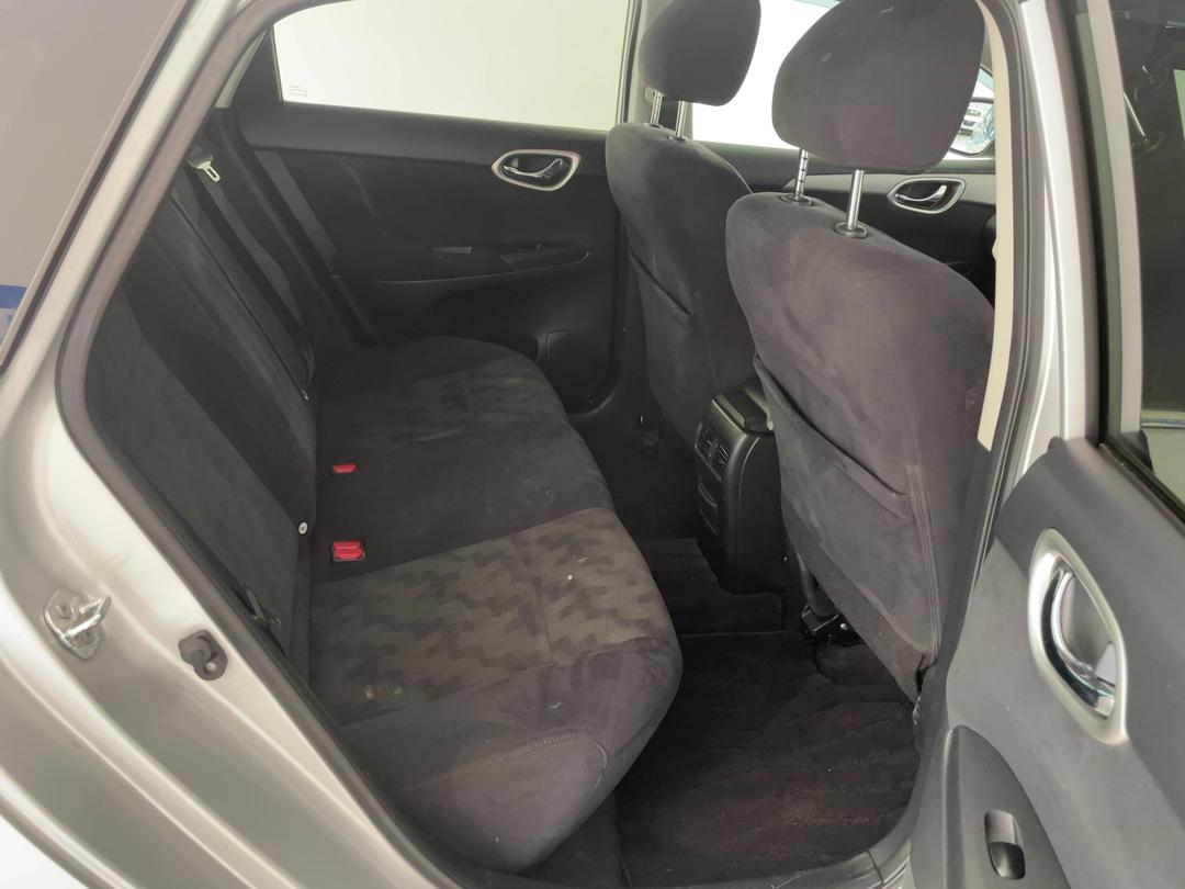 Photo '20' of Nissan Sylphy