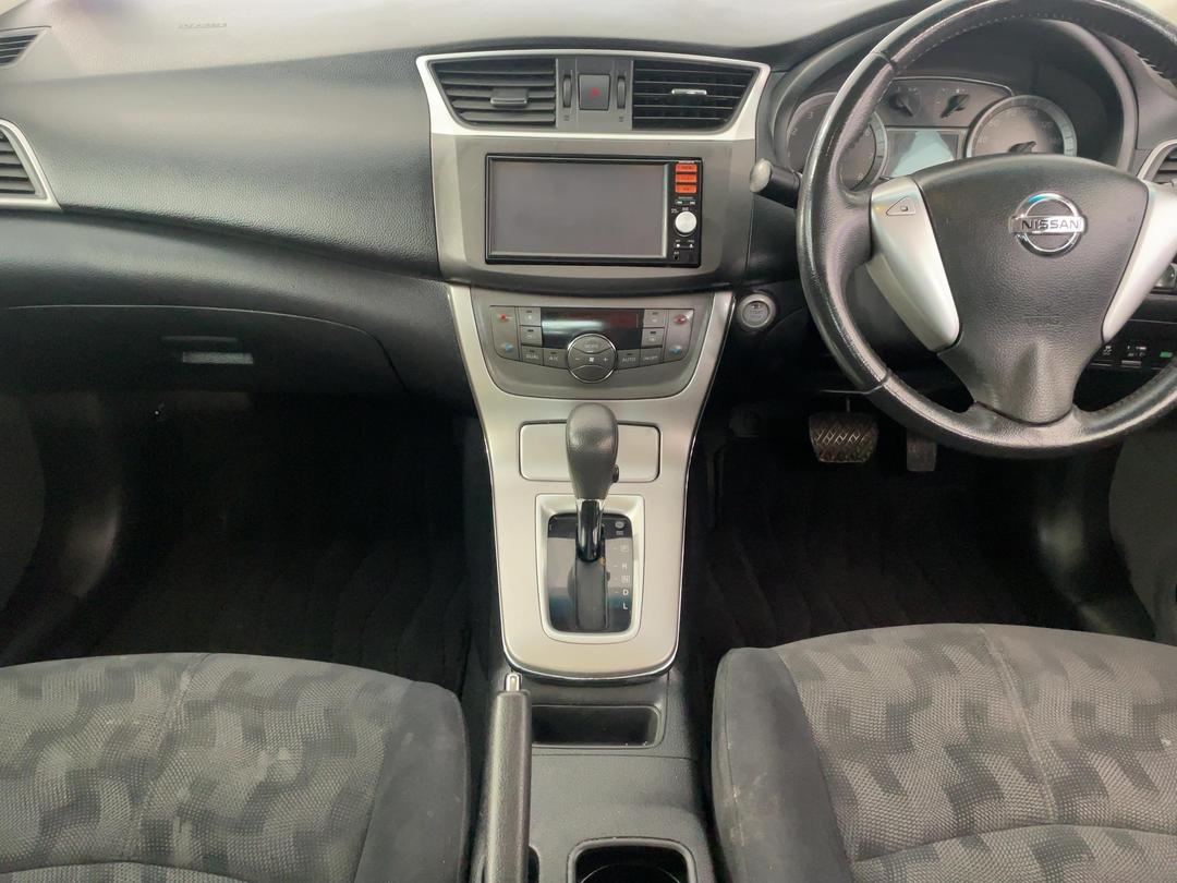 Photo '18' of Nissan Sylphy