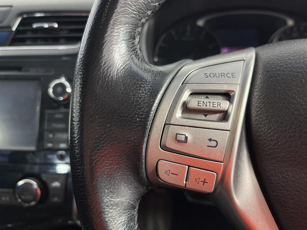 Photo '24' of Nissan Teana