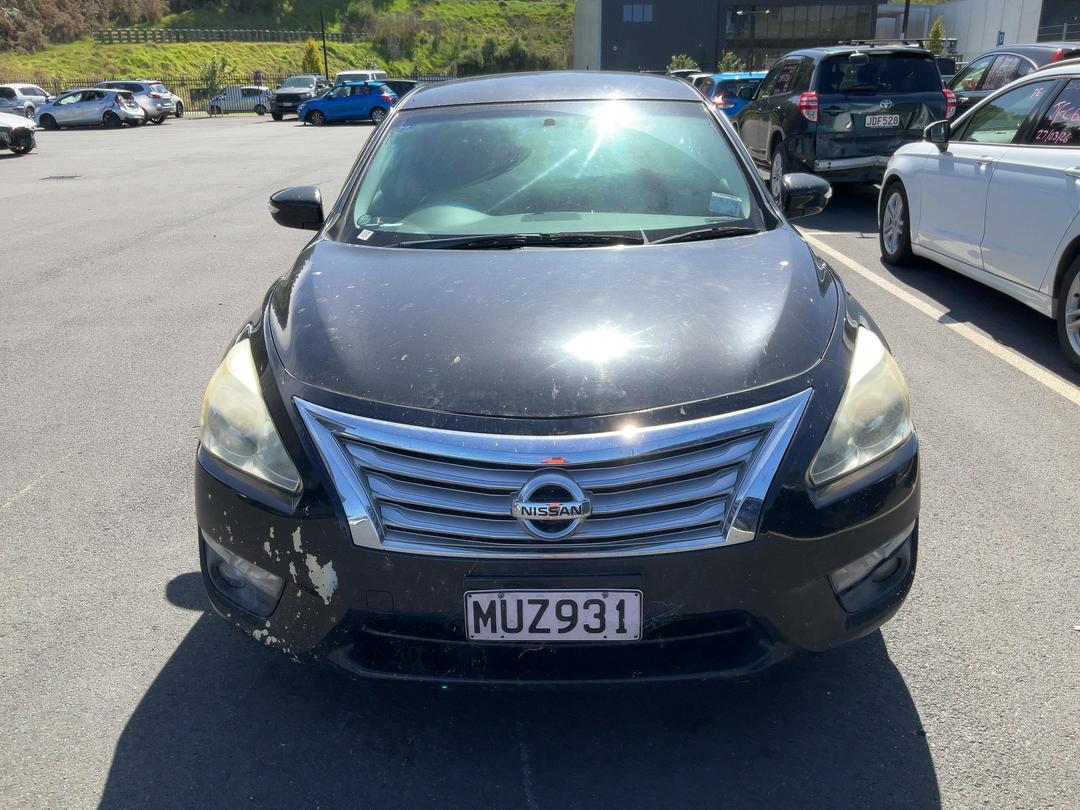 Photo '2' of Nissan Teana