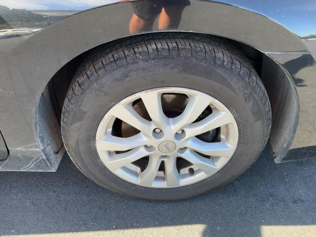 Photo '13' of Nissan Teana